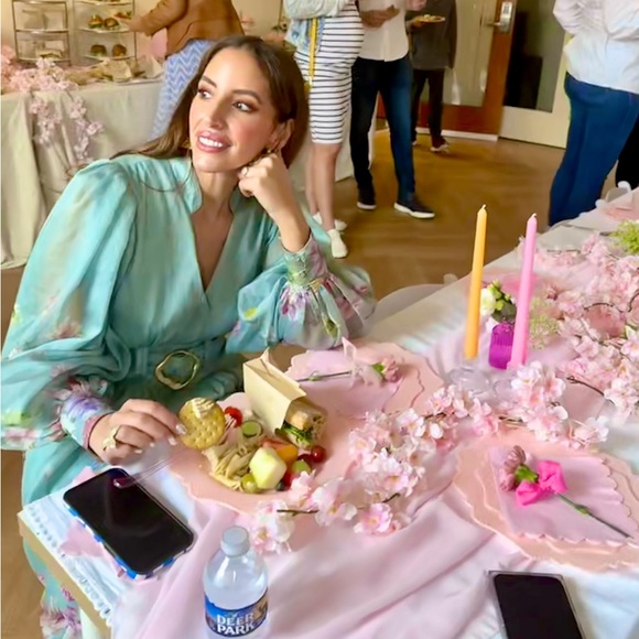 Meet your Posher, Aisha - Picture 1 of 1